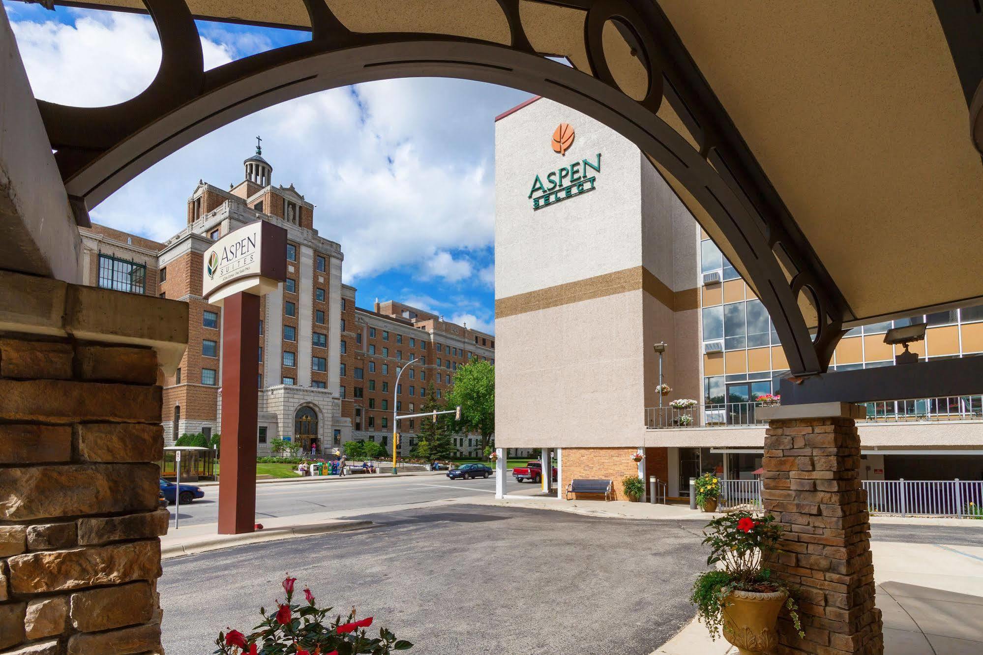 Отель Aspen Select Рочестер Экстерьер фото